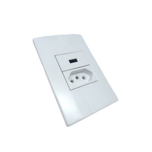 Espelho Modular 4 x 2 com Módulos 1 USB 2A e Tomada